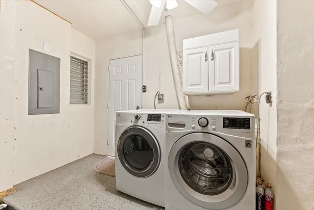728 NE 9TH Avenue, Boynton Beach, FL 33435