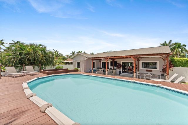 728 NE 9TH Avenue, Boynton Beach, FL 33435