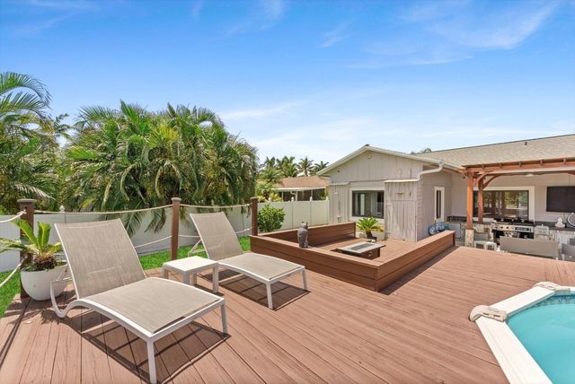 728 NE 9TH Avenue, Boynton Beach, FL 33435