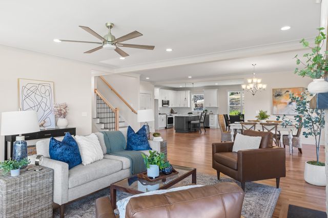 8211 Snow Hill Road, Ooltewah, TN 37363