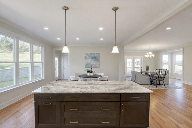 8211 Snow Hill Road, Ooltewah, TN 37363