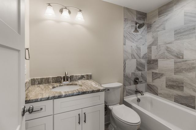 8211 Snow Hill Road, Ooltewah, TN 37363