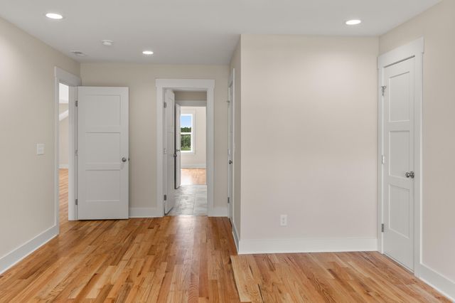 8211 Snow Hill Road, Ooltewah, TN 37363