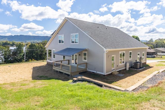 8211 Snow Hill Road, Ooltewah, TN 37363