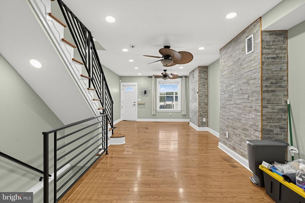 1914 S BEECHWOOD ST, PHILADELPHIA, PA 19145 — photo 3