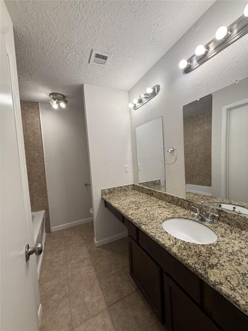 8306 Bee Meadow Lane, Houston, TX 77489