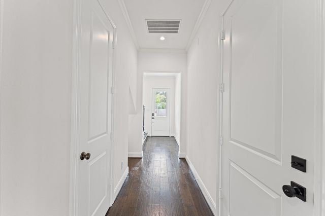 8806 Hollywood Garden Lane Lane, Houston, TX 77080