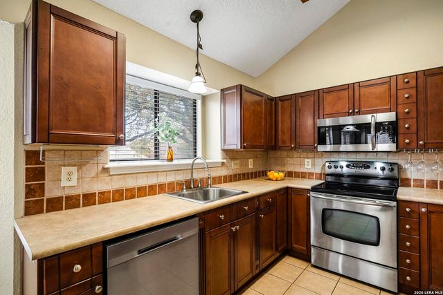 3808 Ogelthorpe, Schertz, TX 78154