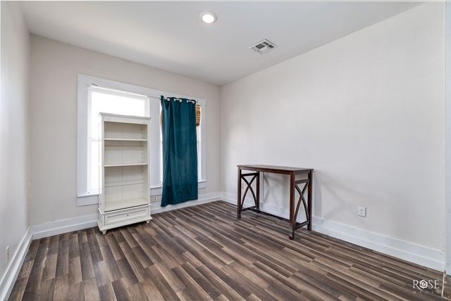 415 E Harris Ave, San Angelo, TX 76903