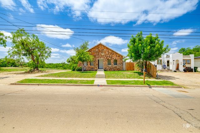 415 E Harris Ave, San Angelo, TX 76903