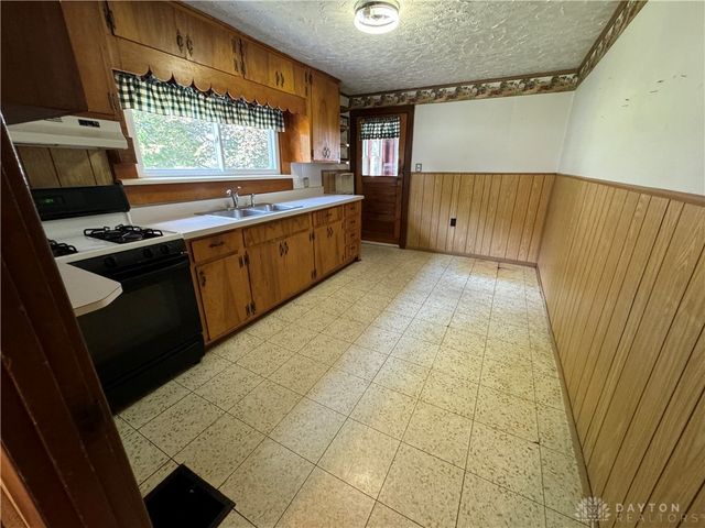 509 Forest Avenue, Franklin, OH 45005