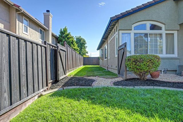 2329 Mark Twain Dr, Antioch, CA 94531