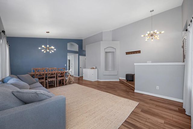 2329 Mark Twain Dr, Antioch, CA 94531