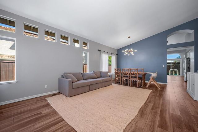 2329 Mark Twain Dr, Antioch, CA 94531