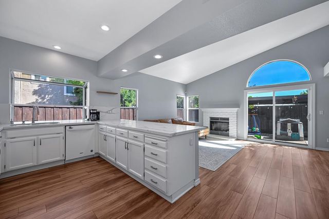 2329 Mark Twain Dr, Antioch, CA 94531
