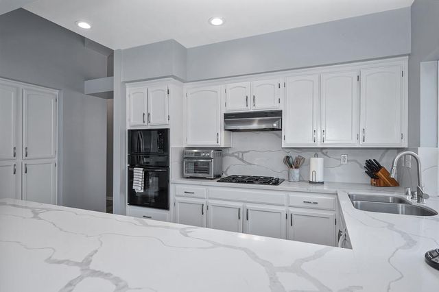 2329 Mark Twain Dr, Antioch, CA 94531