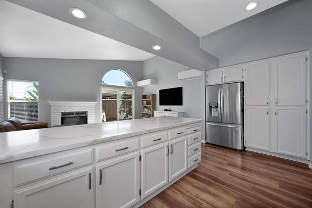 2329 Mark Twain Dr, Antioch, CA 94531