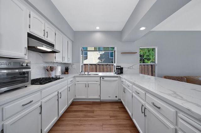 2329 Mark Twain Dr, Antioch, CA 94531