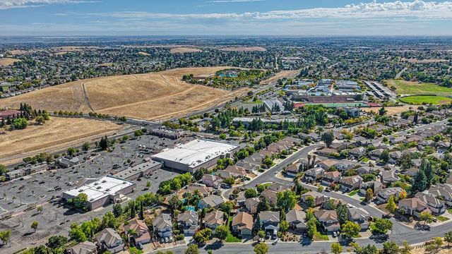 2329 Mark Twain Dr, Antioch, CA 94531