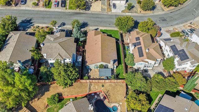 2329 Mark Twain Dr, Antioch, CA 94531
