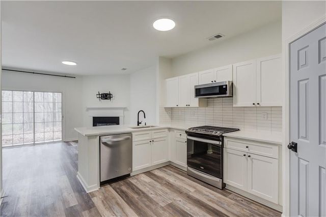 3340 Hidden Cove Circle, Peachtree Corners, GA 30092