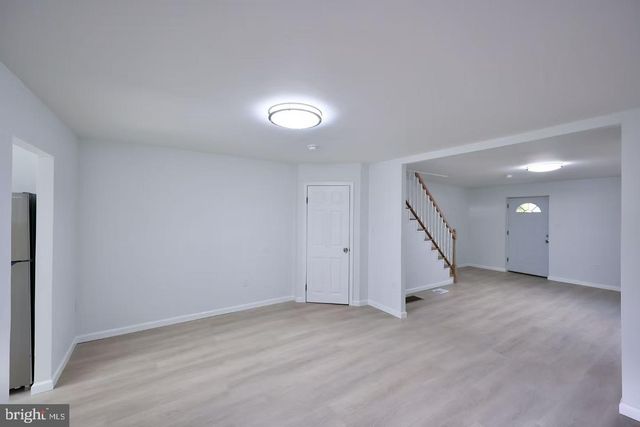 237 MAYPOLE RD, Upper Darby, PA 19082