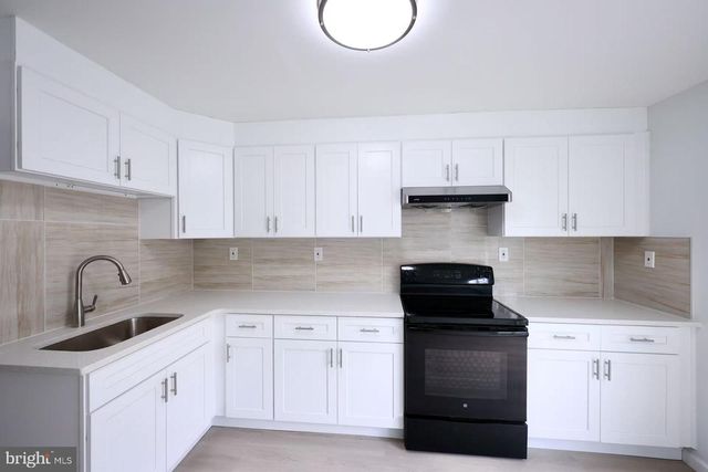 237 MAYPOLE RD, Upper Darby, PA 19082