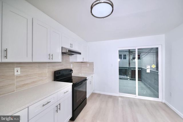237 MAYPOLE RD, Upper Darby, PA 19082