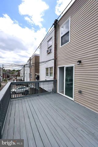237 MAYPOLE RD, Upper Darby, PA 19082