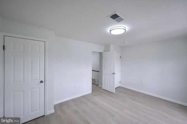 237 MAYPOLE RD, Upper Darby, PA 19082