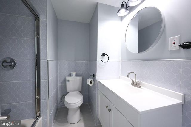 237 MAYPOLE RD, Upper Darby, PA 19082