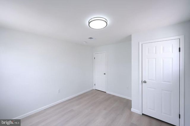 237 MAYPOLE RD, Upper Darby, PA 19082