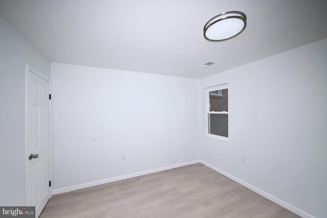 237 MAYPOLE RD, Upper Darby, PA 19082