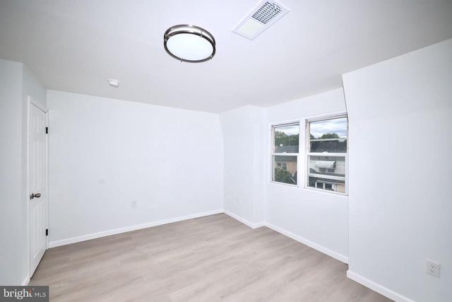 237 MAYPOLE RD, Upper Darby, PA 19082