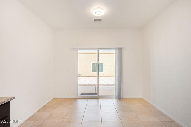 293 S MEADOWOOD Lane, Sierra Vista, AZ 85635