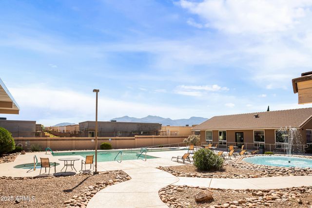 293 S MEADOWOOD Lane, Sierra Vista, AZ 85635