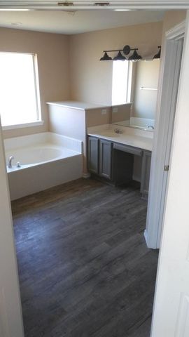 306 Packer Drive, Fate, TX 75189