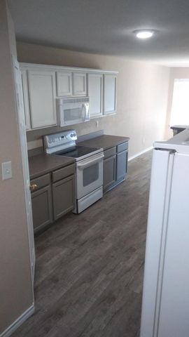 306 Packer Drive, Fate, TX 75189