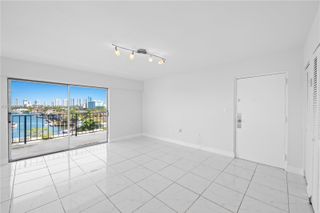 16508 NE 26th Ave 601, North Miami Beach, FL 33160