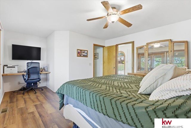 9218 Bellvue Circle, Plattsmouth, NE 68048