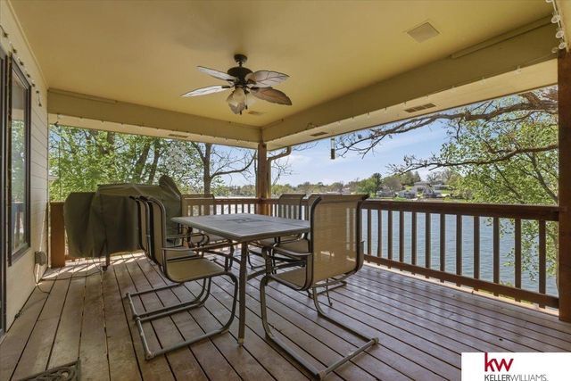 9218 Bellvue Circle, Plattsmouth, NE 68048