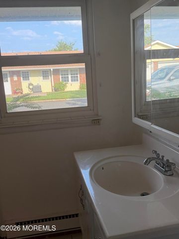 296C Dorchester Drive, Lakewood, NJ 08701