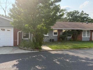 296C Dorchester Drive, Lakewood, NJ 08701