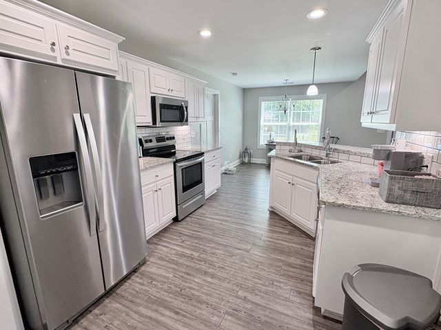 302 Lee Road 0293, Smiths Station, AL 36877