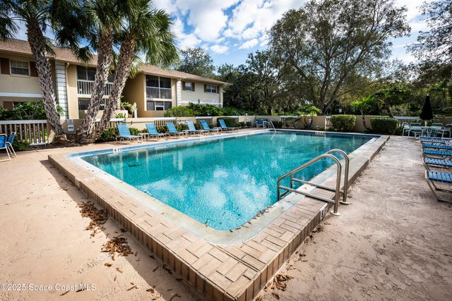 1601 Sunny Brook Lane NE D101, Palm Bay, FL 32905