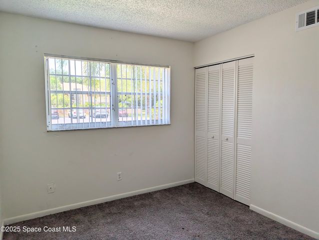 1601 Sunny Brook Lane NE D101, Palm Bay, FL 32905