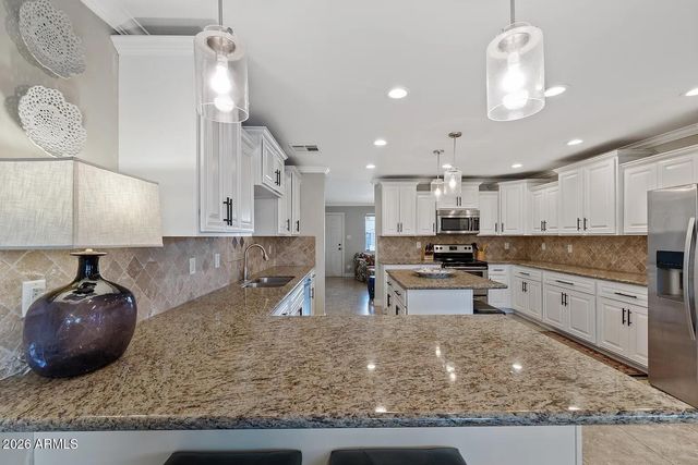 7936 E MORELAND Street, Scottsdale, AZ 85257