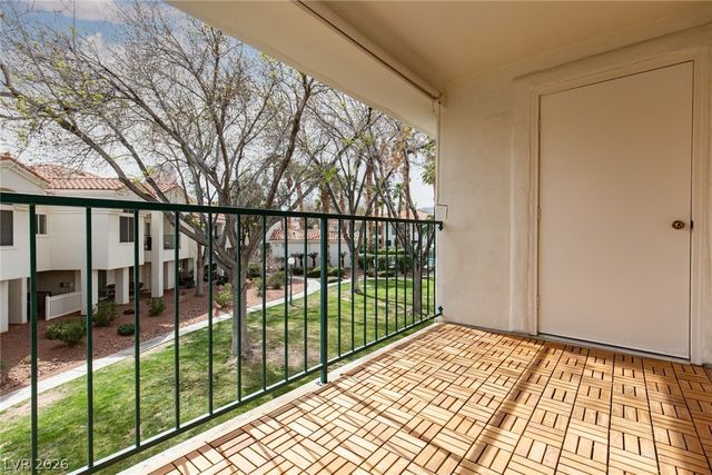 7625 Valley Green Drive 201, Las Vegas, NV 89149