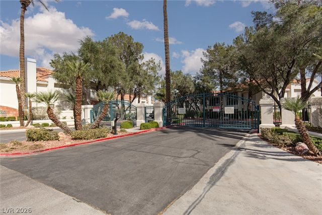 7625 Valley Green Drive 201, Las Vegas, NV 89149