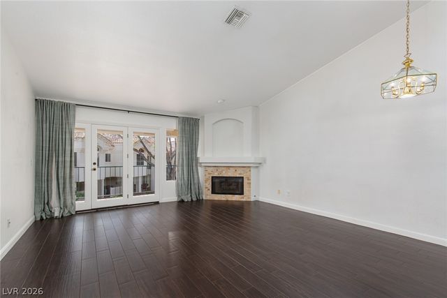 7625 Valley Green Drive 201, Las Vegas, NV 89149